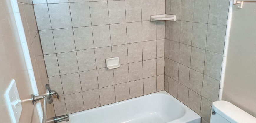 117 Universe Avenue Apt B