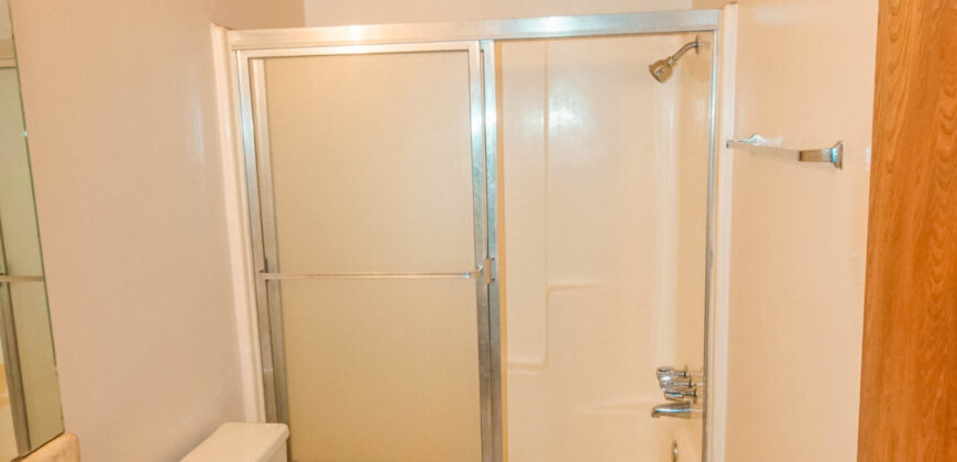 201 Jardin Court Apt B
