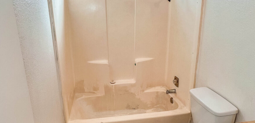 1415 11th Street Apt F
