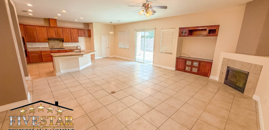 5221 Fountain Grass Avenue